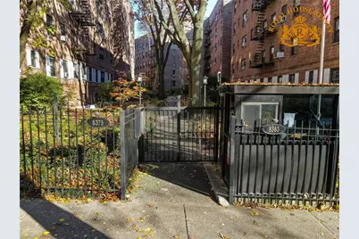 118-60 Metropolitan Avenue #2 I, Kew Gardens, NY 11415 - Photo 19