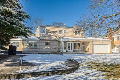 467 Hempstead Avenue, Rockville Centre, NY 11570 - Photo 5