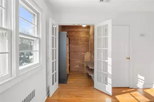 467 Hempstead Ave, Rockville Centre, NY 11570 - Photo 37