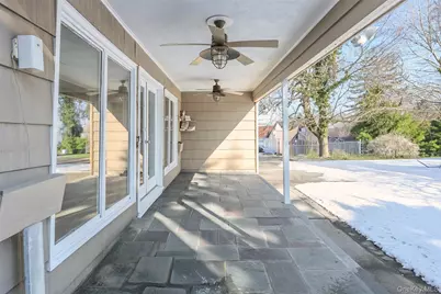 467 Hempstead Avenue, Rockville Centre, NY 11570 - Photo 29