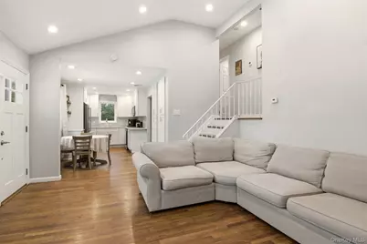 23 Gay Lore Drive, Huntington, NY 11743 - Photo 7