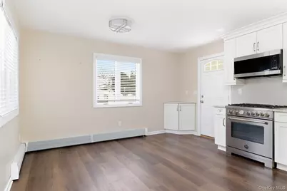 449 52nd Street, Lindenhurst, NY 11757 - Photo 7