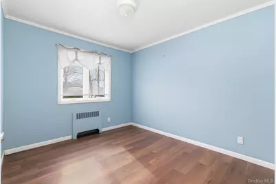 449 52nd Street, Lindenhurst, NY 11757 - Photo 17