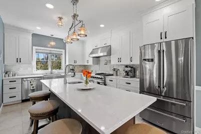 42 Colonial Avenue, Warwick, NY 10990 - Photo 3