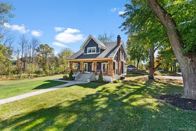 42 Colonial Avenue, Warwick, NY 10990 - Photo 1