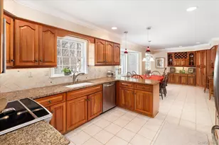 31 Lalli Dr, Katonah, NY 10536 - Photo 13