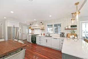 11 Westfield Dr, Centerport, NY 11721 - Photo 9