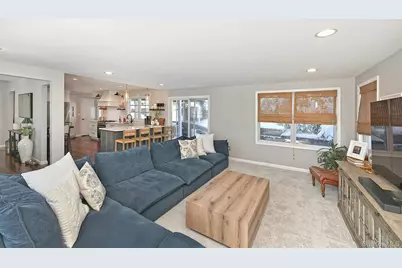 11 Westfield Drive, Centerport, NY 11721 - Photo 15