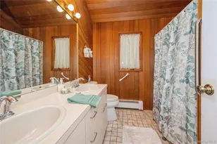 9 Elm Ln, Stony Brook, NY 11790 - Photo 9