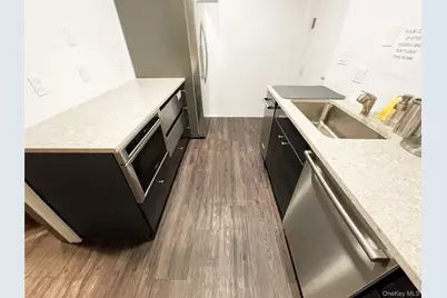 10 City Place #16E, White Plains, NY 10601 - Photo 29