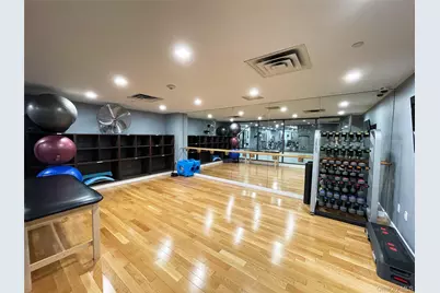 10 City Place #16E, White Plains, NY 10601 - Photo 27