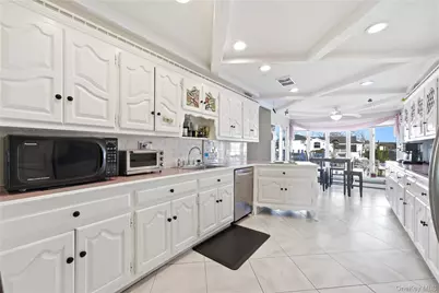 14 Club Drive, Massapequa, NY 11758 - Photo 25