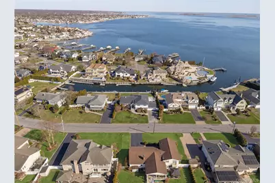 14 Club Drive, Massapequa, NY 11758 - Photo 37