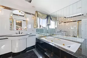 14 Club Dr, Massapequa, NY 11758 - Photo 13