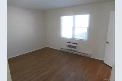 1000 9th Street #D30, Greenport, NY 11944 - Photo 7