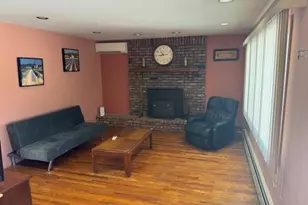 3914 Maplewood Dr, Seaford, NY 11783 - Photo 19