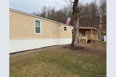 567 Sheafe Road #10, Wappingers Falls, NY 12590 - Photo 3