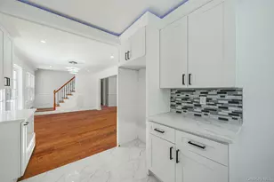 420 Devonshire Rd, Baldwin, NY 11510 - Photo 17