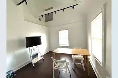 1433 Old Northern Boulevard, Roslyn, NY 11576 - Photo 3