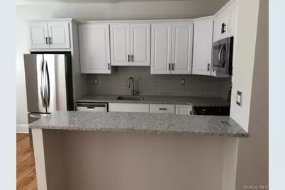 111 7th Street #107, Garden City, NY 11530 - Photo 3