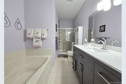 120 Kettles Lane, Medford, NY 11763 - Photo 17