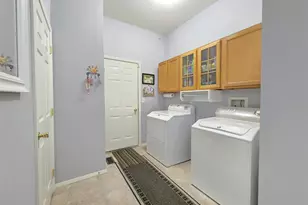 120 Kettles Ln, Medford, NY 11763 - Photo 19