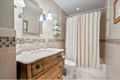 299 Stratton Road, New Rochelle, NY 10804 - Photo 33