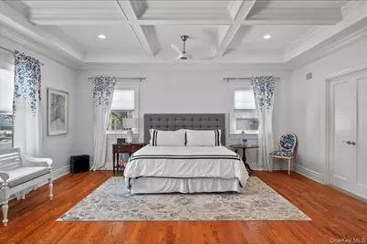 299 Stratton Road, New Rochelle, NY 10804 - Photo 19