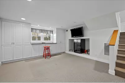 299 Stratton Road, New Rochelle, NY 10804 - Photo 39