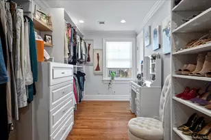 299 Stratton Rd, New Rochelle, NY 10804 - Photo 27