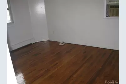 396 Kimball Avenue, Yonkers, NY 10704 - Photo 9