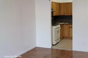 48-82 37th St, Long Island City, NY 11101 - Photo 3