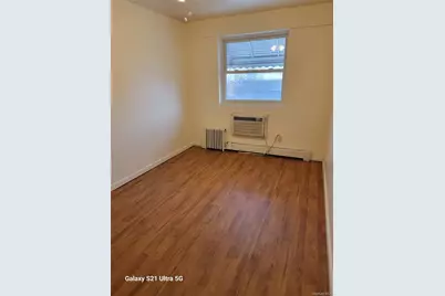 48-82 37th Street #2nd Fl, Long Island City, NY 11101 - Photo 5