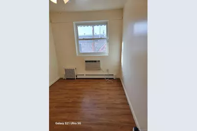 48-82 37th Street #2nd Fl, Long Island City, NY 11101 - Photo 17