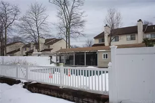 1070 Cramer Ct, Baldwin, NY 11510 - Photo 3