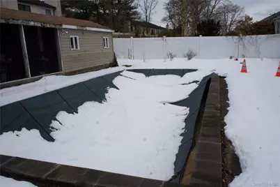 1070 Cramer Court, Baldwin, NY 11510 - Photo 7