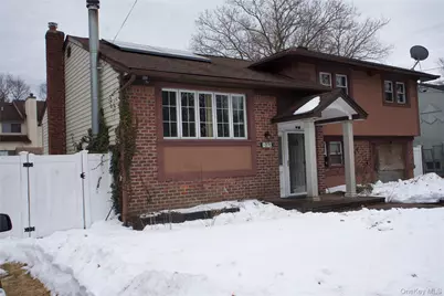 1070 Cramer Court, Baldwin, NY 11510 - Photo 5