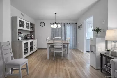 2 Bedford Court, Ridge, NY 11961 - Photo 5