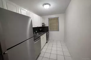221-05 67th Ave, Oakland Gardens, NY 11364 - Photo 5