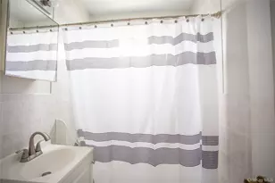 359 E Chester St, Long Beach, NY 11561 - Photo 11