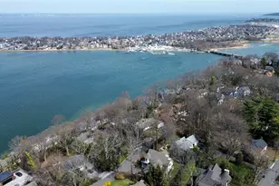 798 Connecticut View Dr, Oyster Bay, NY 11771 - Photo 33