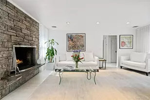 798 Connecticut View Dr, Oyster Bay, NY 11771 - Photo 7