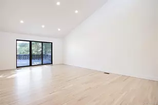 29 Woodland Dr, Roslyn, NY 11576 - Photo 5