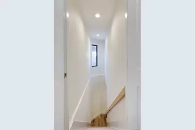 29 Woodland Drive, Roslyn, NY 11576 - Photo 19