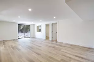 29 Woodland Dr, Roslyn, NY 11576 - Photo 23