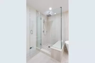 29 Woodland Drive, Roslyn, NY 11576 - Photo 15