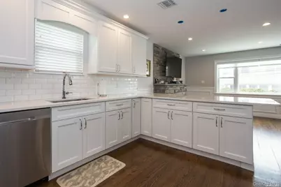 44 Buxton Street, Long Beach, NY 11561 - Photo 7