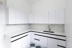 115-25 Metropolitan Ave, Kew Gardens, NY 11418 - Photo 11