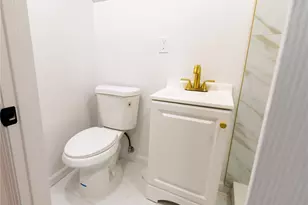 58 Norfleet Ln, Coram, NY 11727 - Photo 23