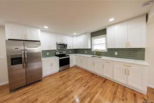 58 Norfleet Ln, Coram, NY 11727 - Photo 3